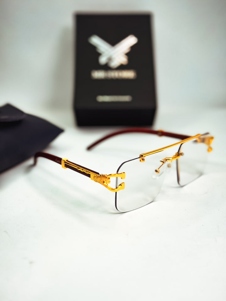 White solar cheetah glasses 🕶️